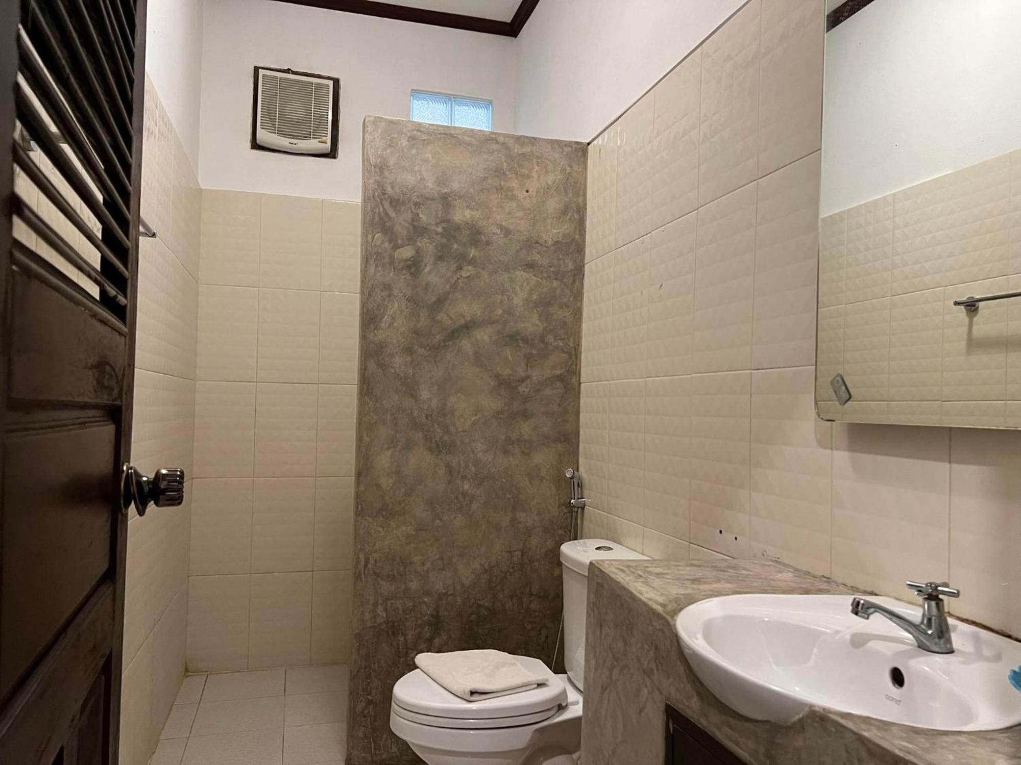 Jasmine Place House Λουάνγκ Πραμπάνγκ Εξωτερικό φωτογραφία